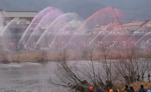 津山の出初式、キレイ!