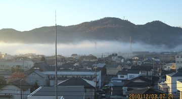 今朝の神南備山北側
