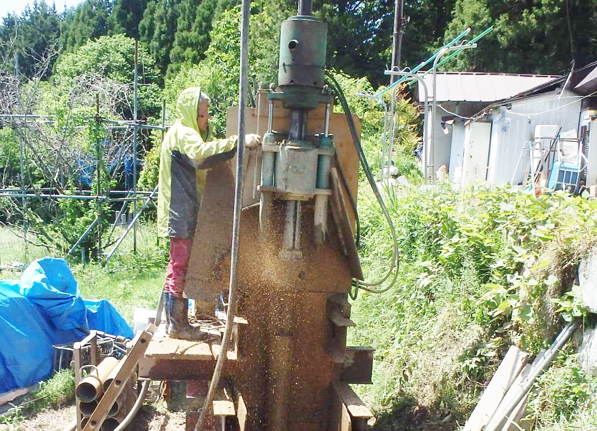 奥津で井戸掘ってます